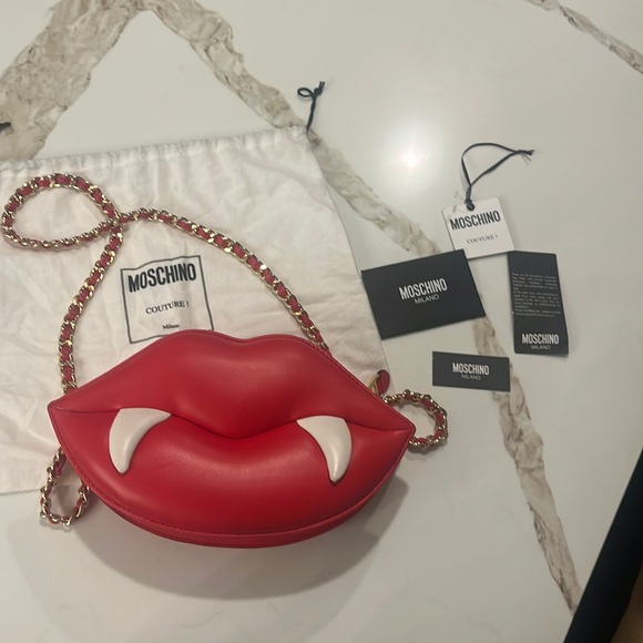Moschino Couture Vampire Bag - like new condition - Picture 8 of 13